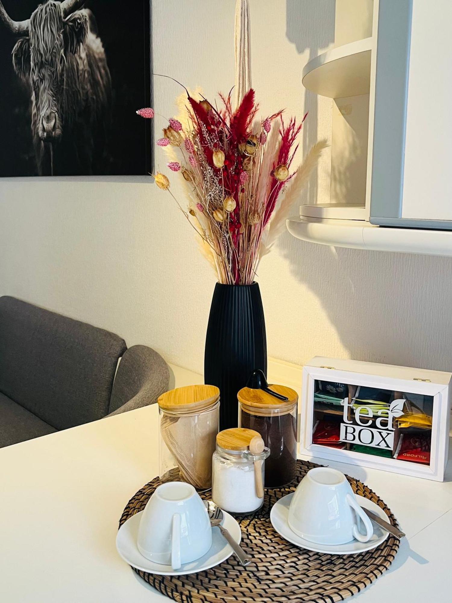 Casa Inn Parkview - Relax & Chill - Perfect For Business Travel, Weekend Trip, Family&Friends, Dogs Lover, Romance, Layover Or Longstay リンブルク・アン・デア・ラーン エクステリア 写真