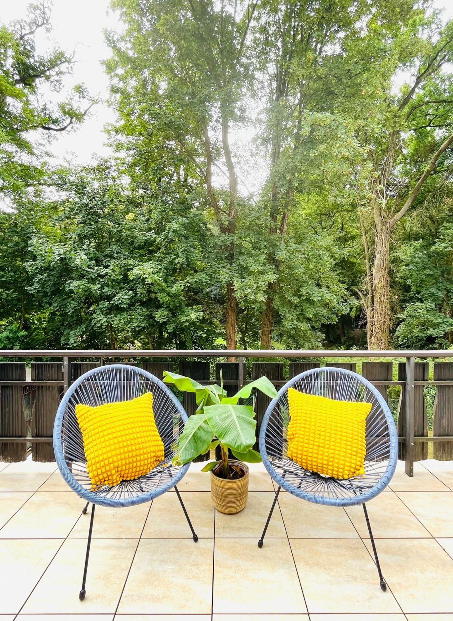 Casa Inn Parkview - Relax & Chill - Perfect For Business Travel, Weekend Trip, Family&Friends, Dogs Lover, Romance, Layover Or Longstay リンブルク・アン・デア・ラーン エクステリア 写真